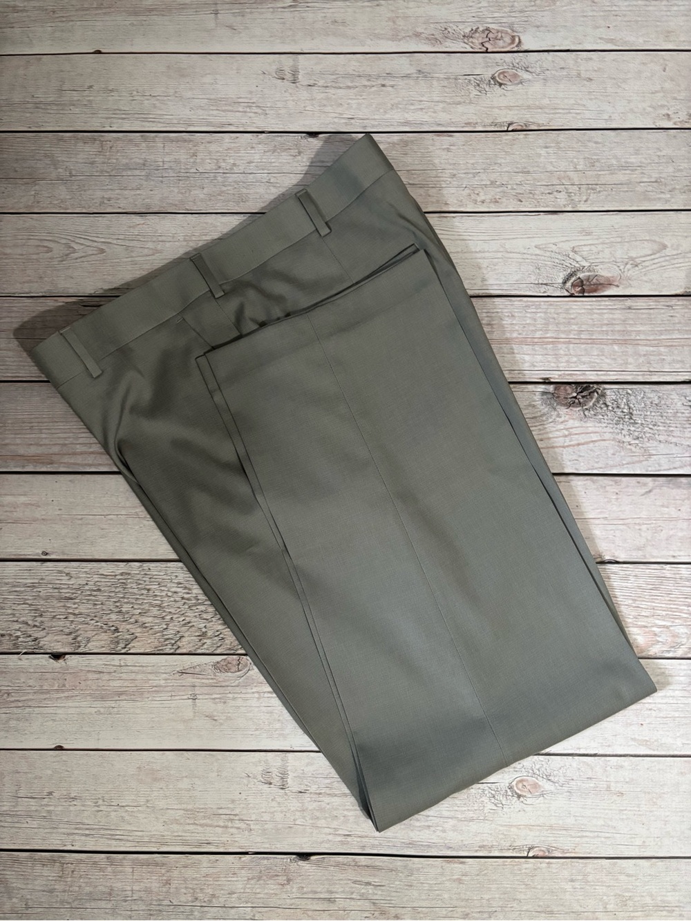 Perry Ellis Men's Gray Flat-Front Dress Pants